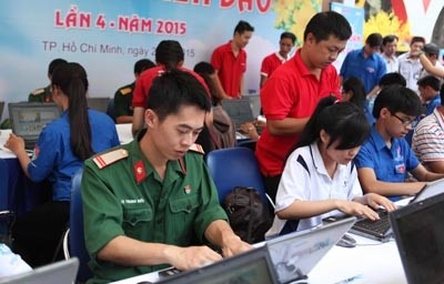 “The Sea and Islands in Spring” 2015 in Ho Chi Minh City (Photo: Sggp)